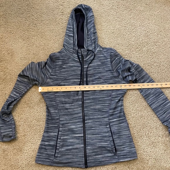 Lululemon Athletica Women's Grey Striped Full Zip Jacket Thumbholes Athleisure M - Picture 5 of 10